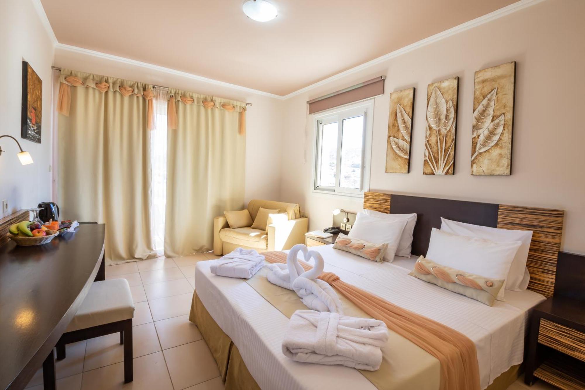 Nereides Hotel Karpathos Exterior photo