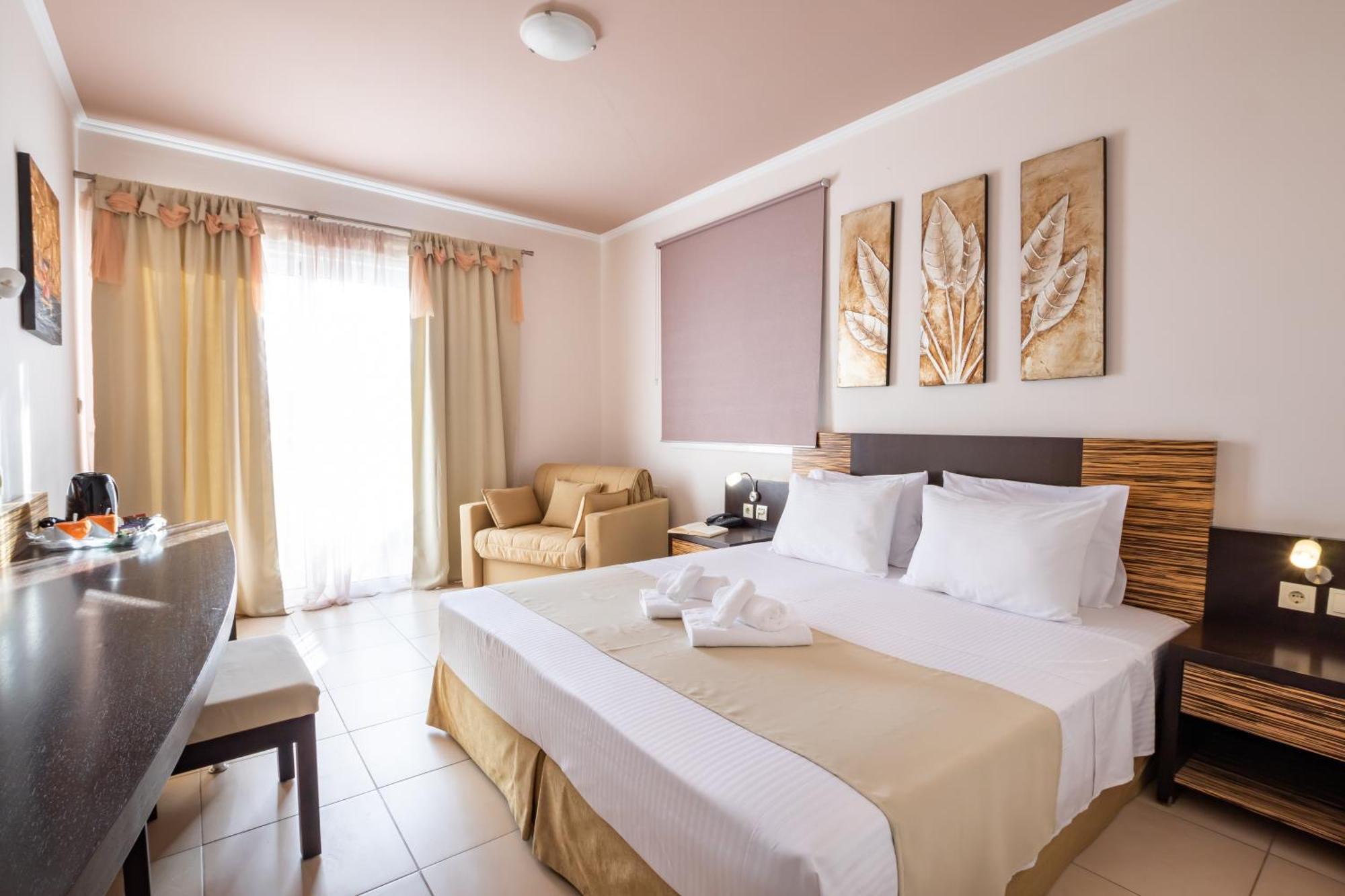 Nereides Hotel Karpathos Exterior photo